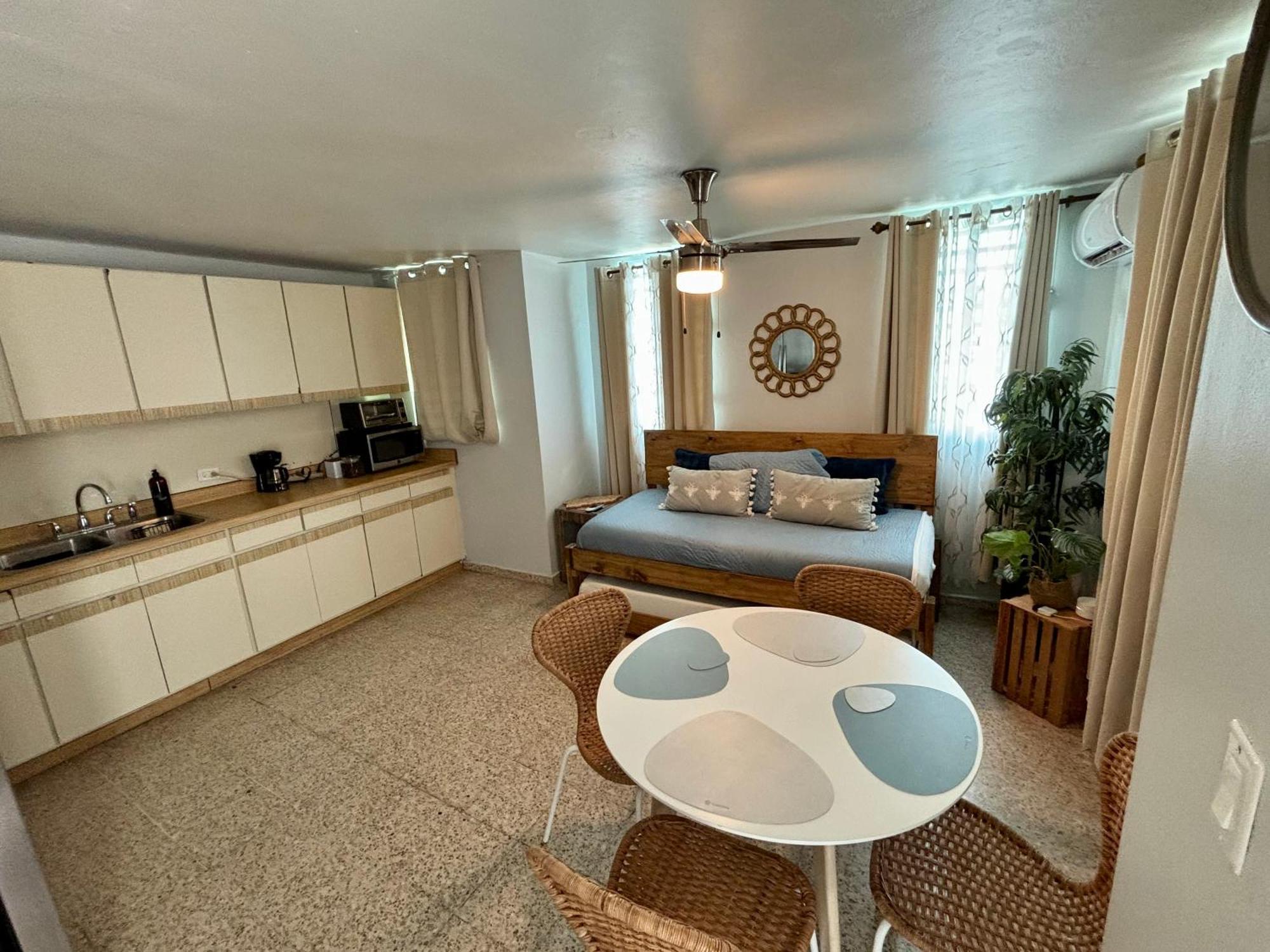 Bee Inn Puerto Rico Charming Urban Apartment In San Juan Exteriör bild